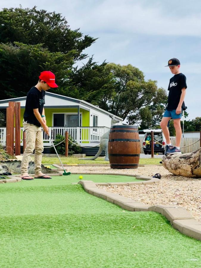 Victor Harbor Holiday Park ภายนอก รูปภาพ