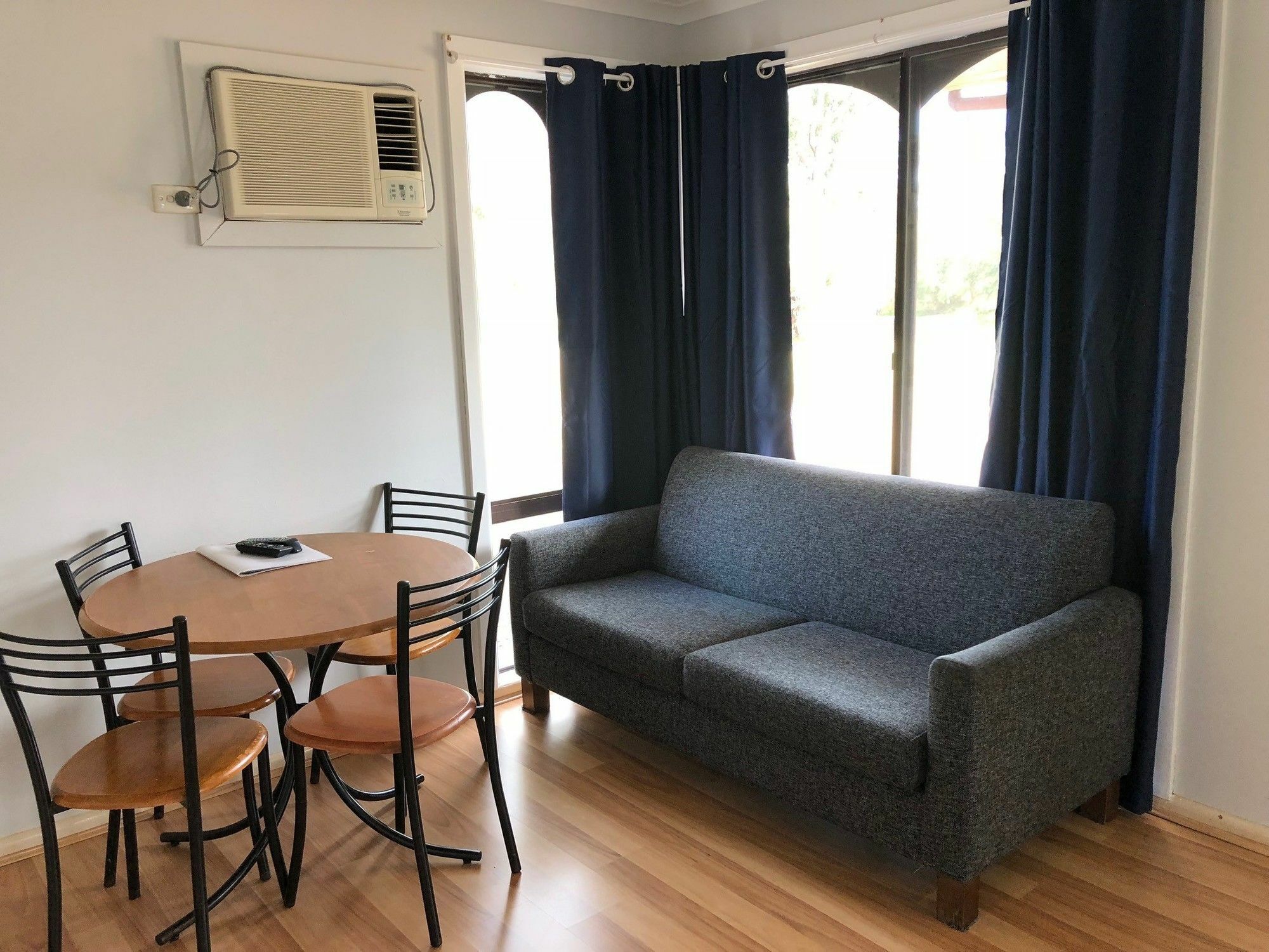 Victor Harbor Holiday Park ภายนอก รูปภาพ