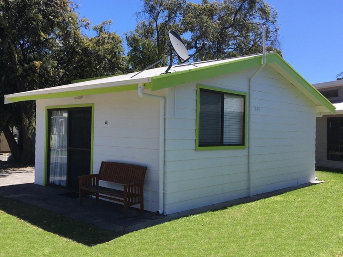 Victor Harbor Holiday Park ภายนอก รูปภาพ